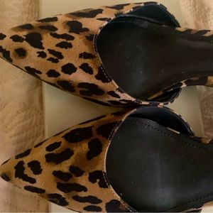2in strappy heels sz8, leopard print